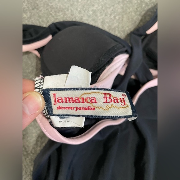 Jamaica Black and Pink One-Piece Swimsuit Size 14 - Picture 5 of 6